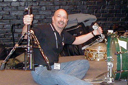 drumsontheweb.com - music from your favorite drummers & percussionists