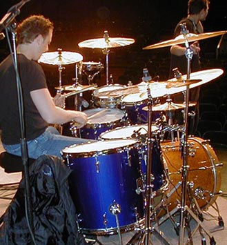 drumsontheweb.com - music from your favorite drummers & percussionists