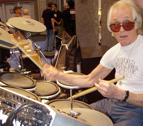 DrumsOnTheWeb.com - Your favorite music for drummers and percussionists!