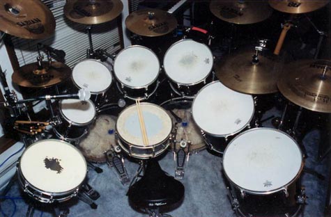 DrumsOnTheWeb.com - Download your favorite music for drummers and percussionists!