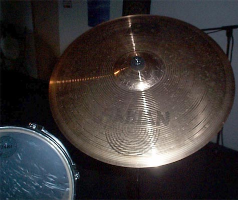 DrumsOnTheWeb.com - Download your favorite music for drummers and percussionists!